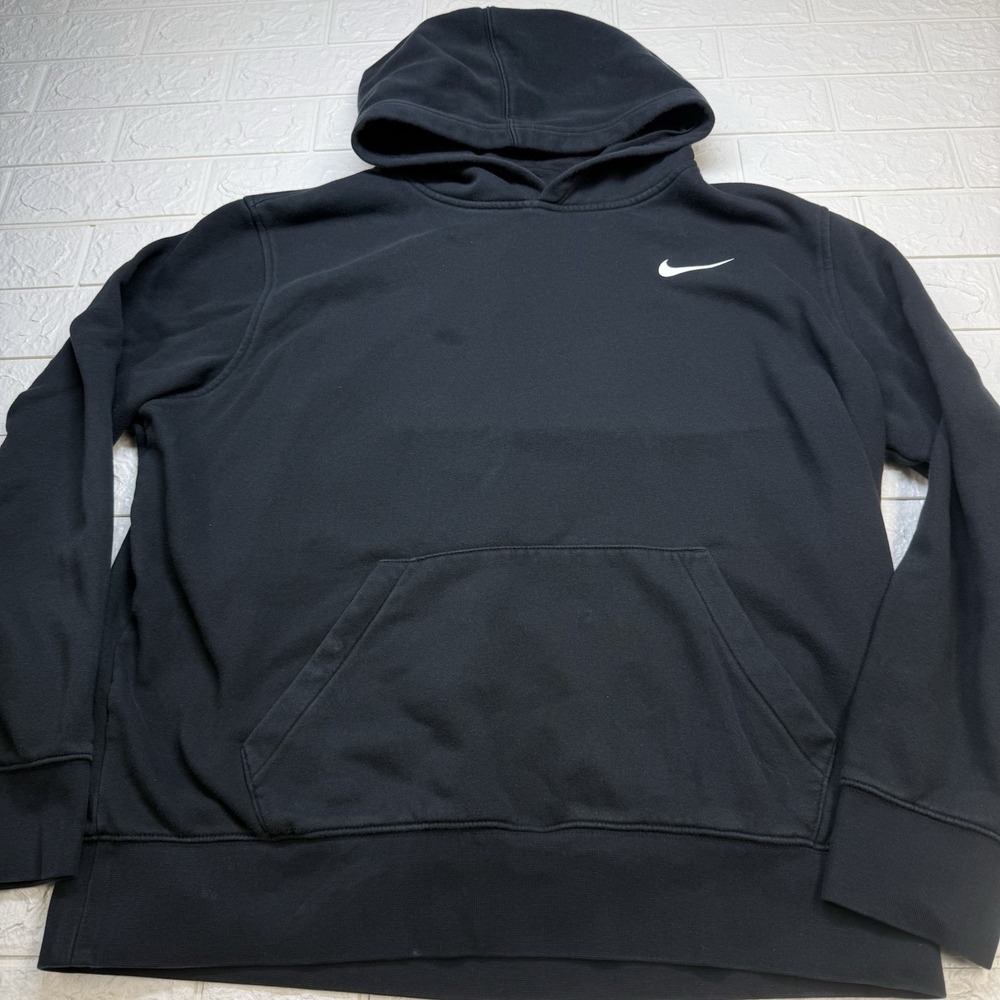 Nike Strength Hoodie Mens Large Black Pullover Workout Sweater Graphic Back